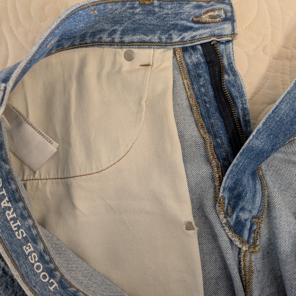 Madewell Loose Straight Vintage Wash Jeans - Picture 8 of 8
